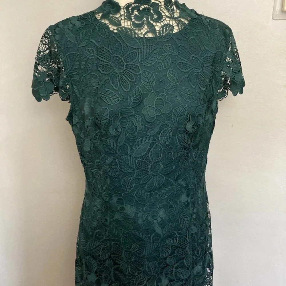 2-14 Laundry Shelli Segal Green lace dress sheath 10 - Picture 2 of 5
